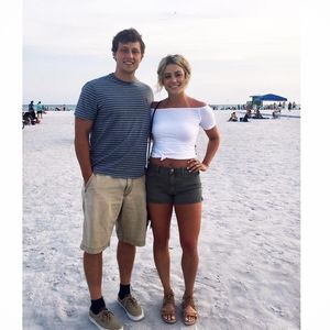 Meet your Posher, Alison